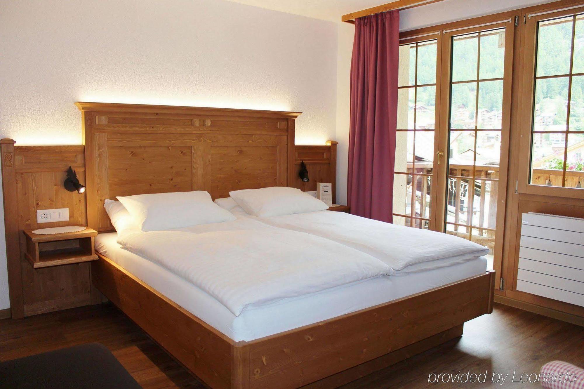 צרמט Hotel Romantica חדר תמונה