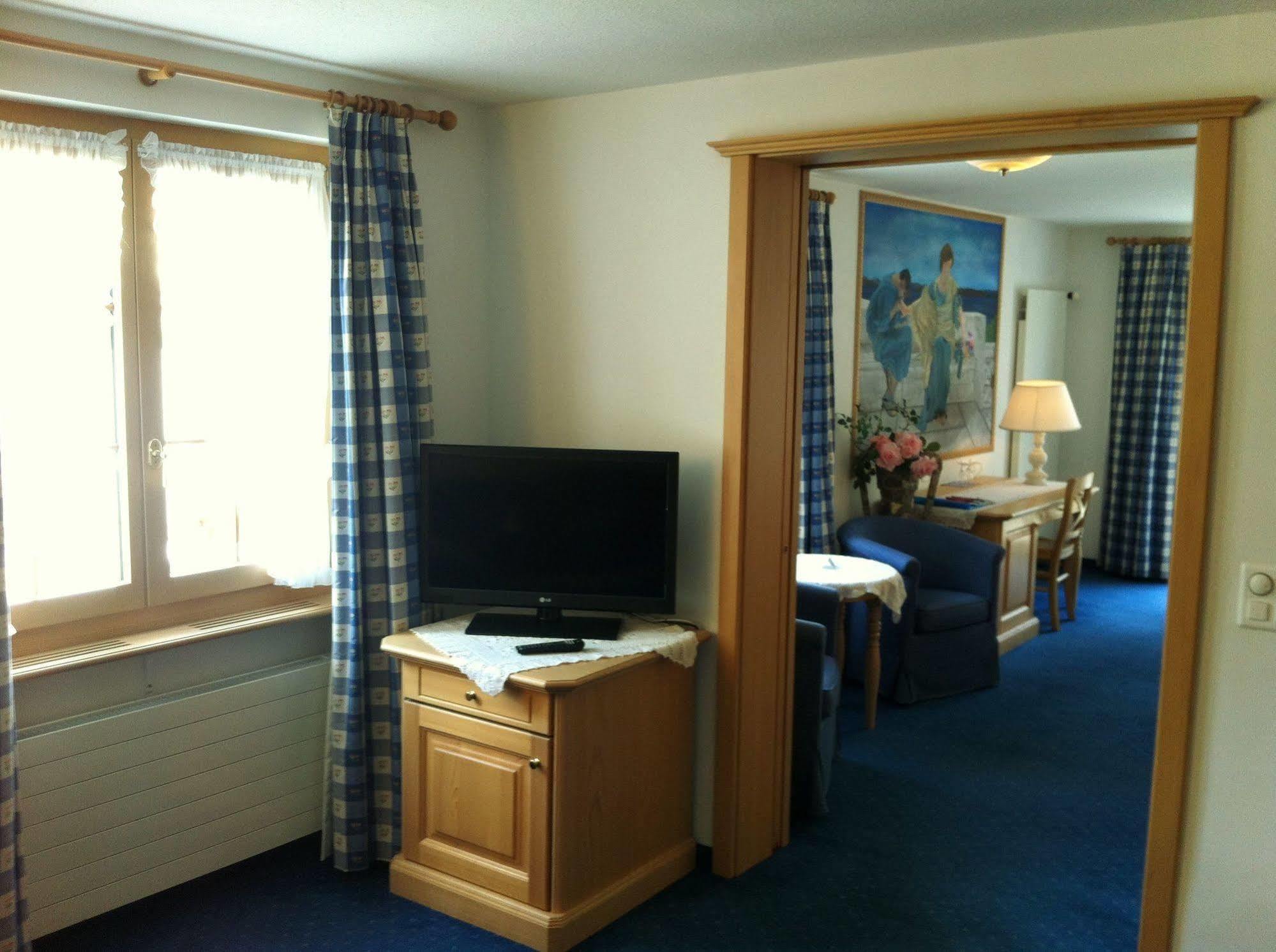 צרמט Hotel Romantica מראה חיצוני תמונה